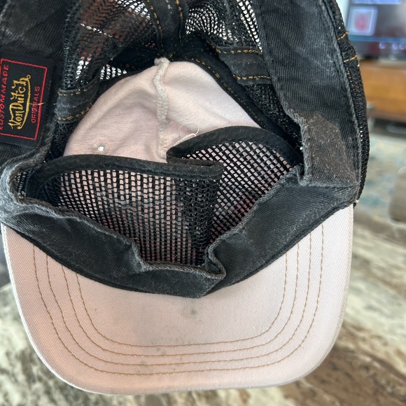 VINTAGE Von Dutch Black and Pink Trucker Hat, slight wear but GUC - Picture 4 of 5